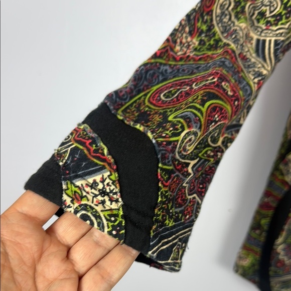 Parsley & Sage Asymmetrical Design Black & Green Blouse with 3/4 Sleeves Size L - Picture 5 of 8